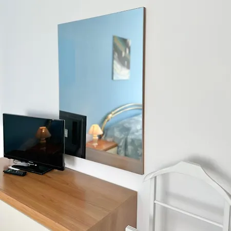 Hostdomus - Leo's House * Pietra Ligure