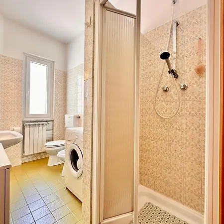 Hostdomus - Leo's House Appartamento Pietra Ligure