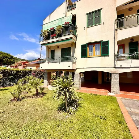 Hostdomus - Leo's House 아파트 *