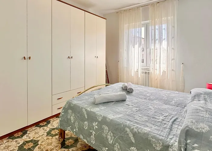 Hostdomus - Leo's House 아파트