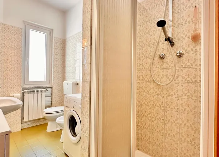 Hostdomus - Leo's House 아파트 피에트라리구레