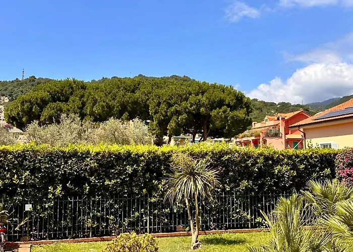 Hostdomus - Leo's House * 피에트라리구레